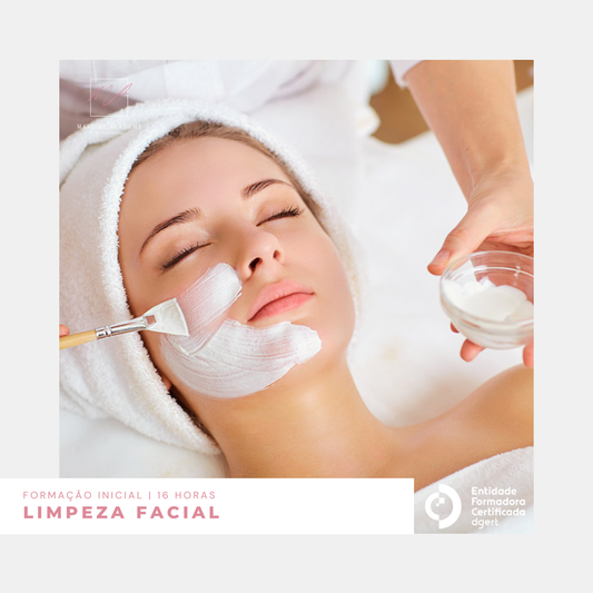 Formação Profissional em Limpeza Facial