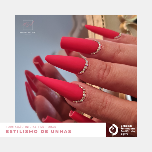 Formação Profissional em Estilismo de Unhas